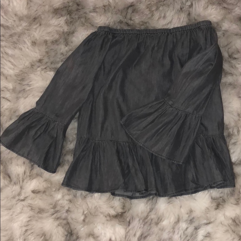 Grey off the shoulder long sleeve
